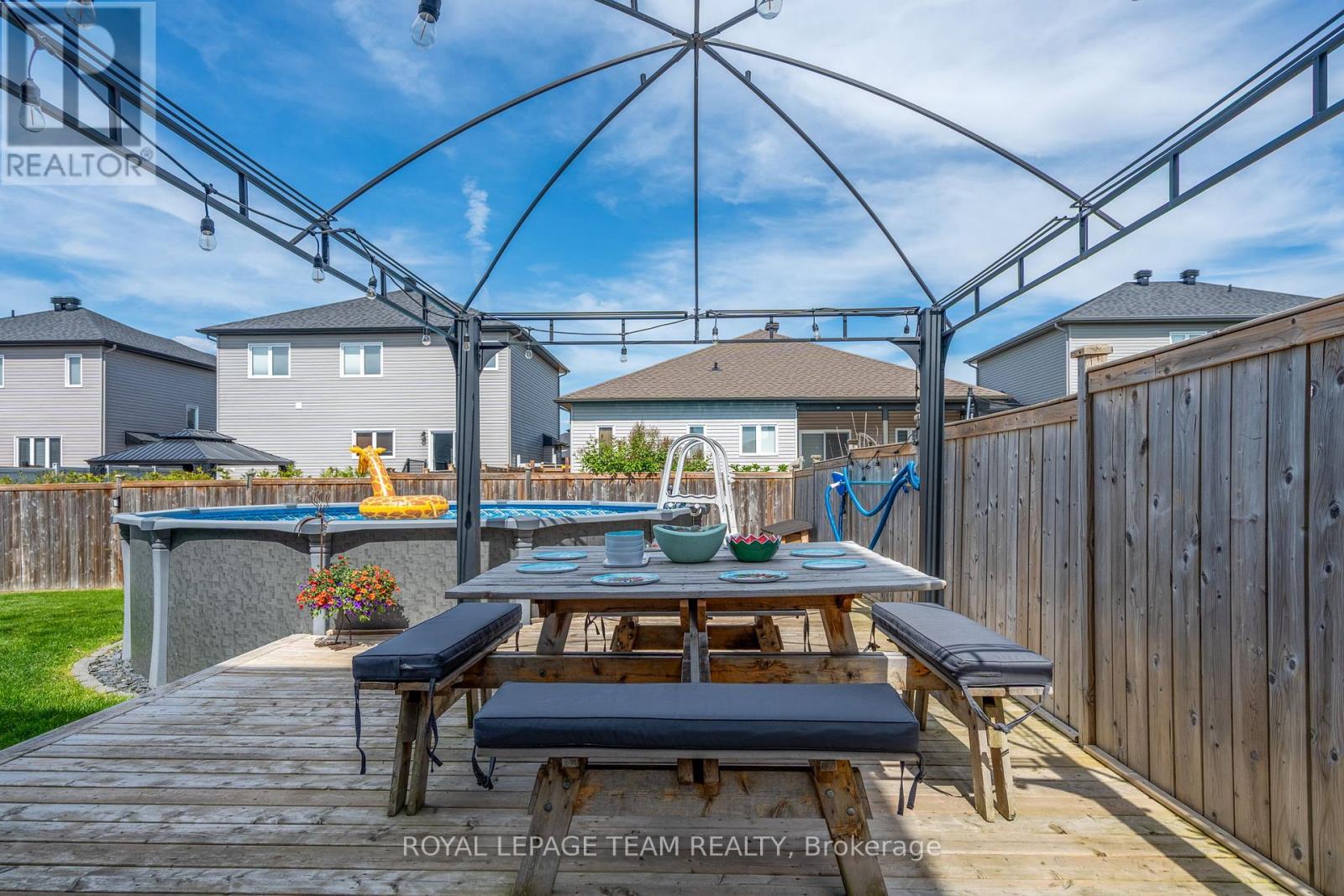 427 Provence Avenue E, Russell, Ontario  K0A 1W0 - Photo 48 - X12186614