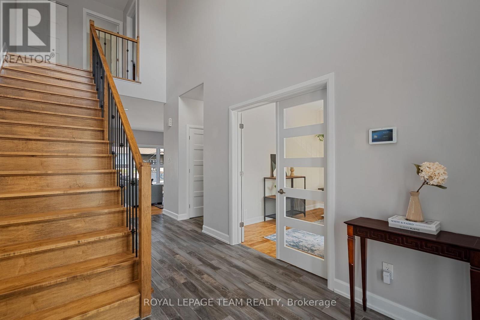 427 Provence Avenue E, Russell, Ontario  K0A 1W0 - Photo 5 - X12186614