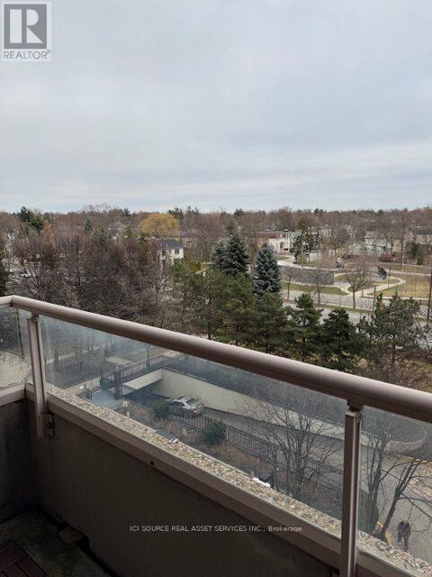 605 - 18 Hillcrest Avenue, Toronto (Willowdale East), Ontario  M2N 6T5 - Photo 11 - C12186603
