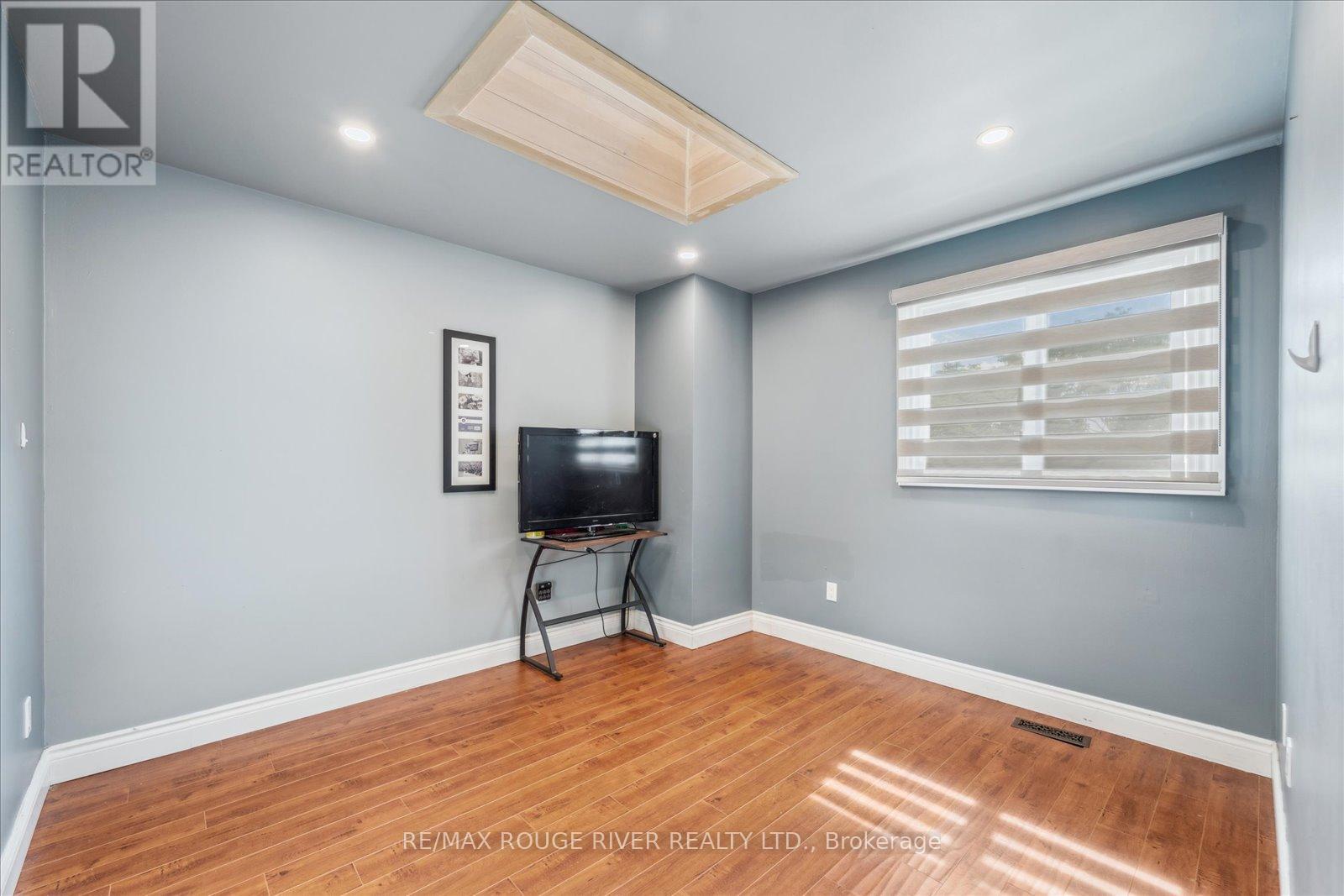 86 Knapton Avenue, Ajax, Ontario  L1S 5V8 - Photo 21 - E12186616