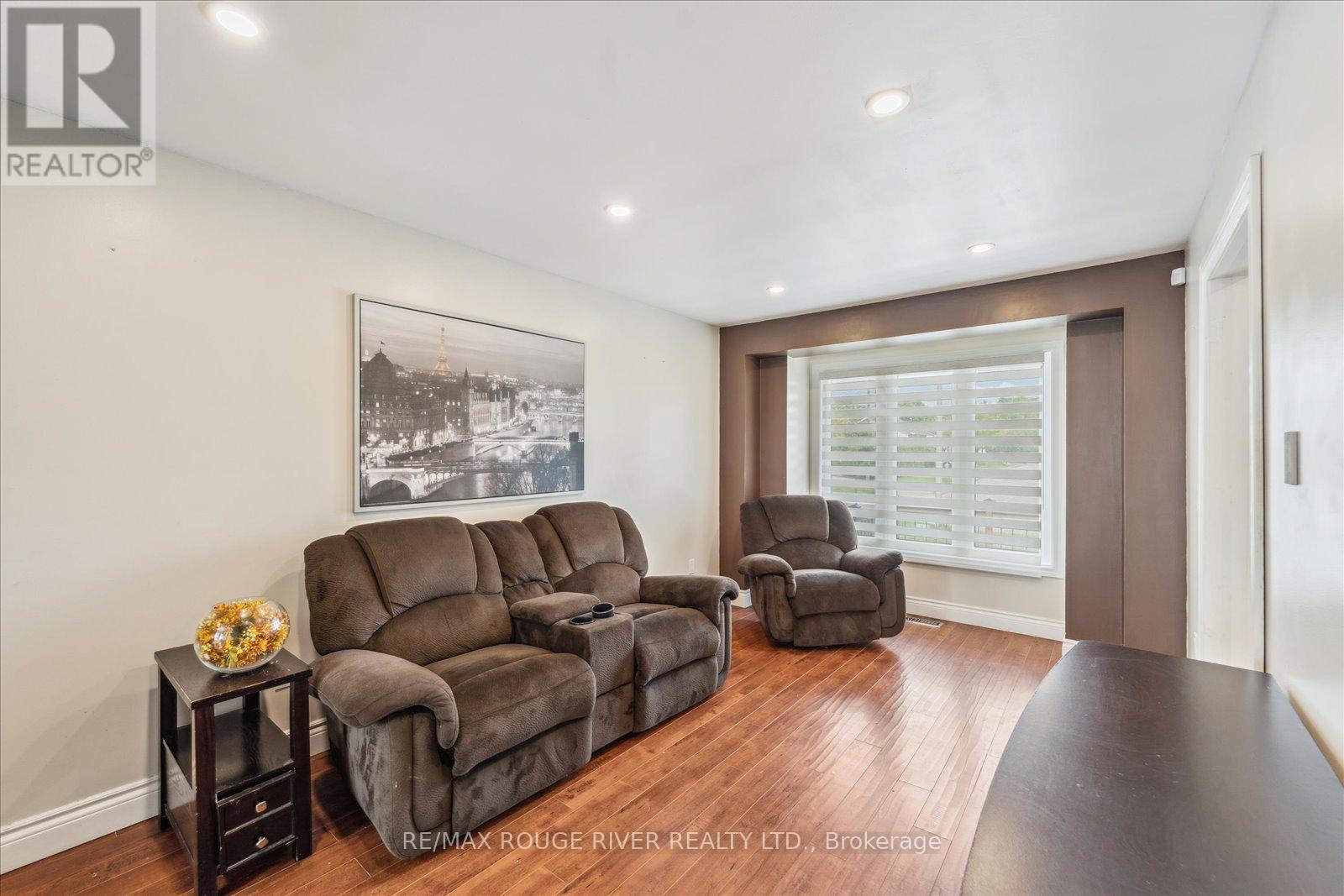 86 Knapton Avenue, Ajax (Central), Ontario  L1S 5V8 - Photo 5 - E12186616