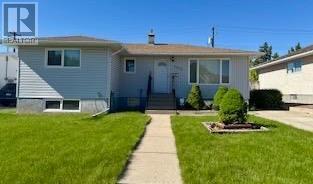 Property at 1617 13 Avenue N image 2