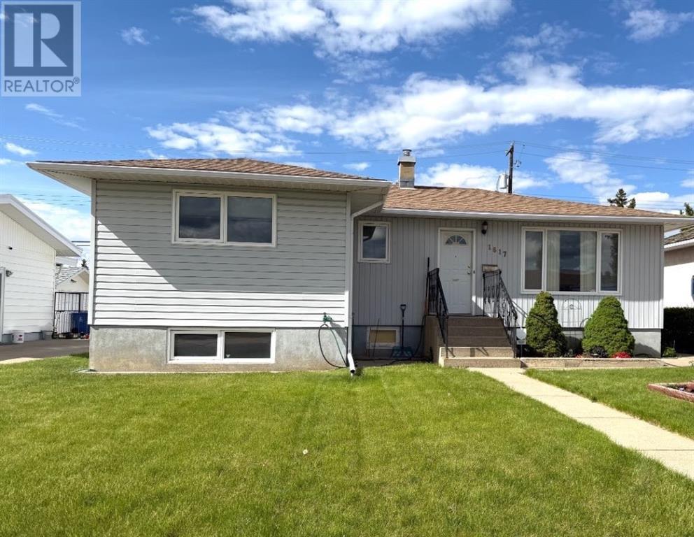 Property at 1617 13 Avenue N image 1