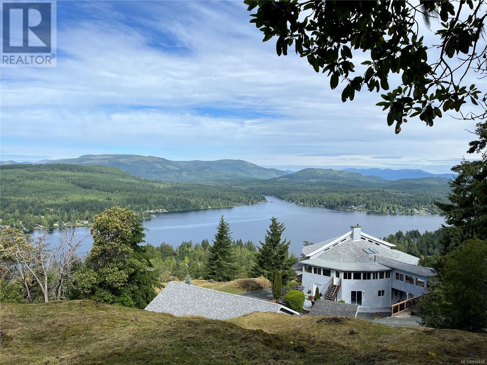 1828 Strathcona Hts, Shawnigan Lake, British Columbia