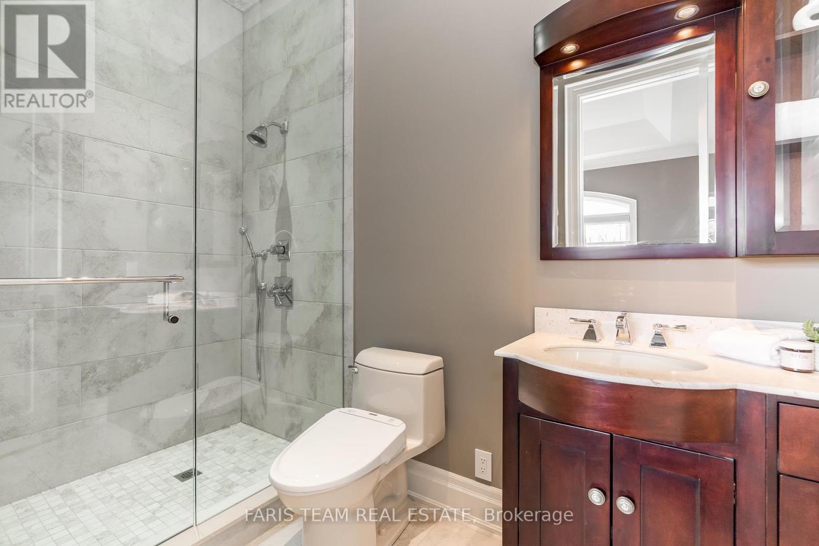 158 Dale Crescent, Bradford West Gwillimbury, Ontario  L0L 1L0 - Photo 18 - N12186599