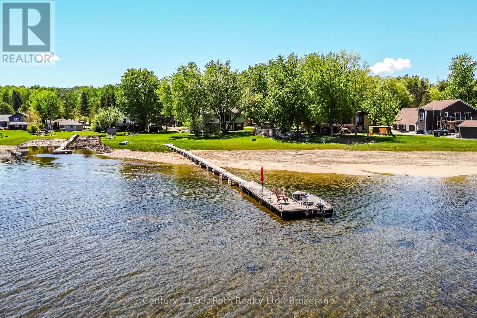 95 MASKINONGE ROAD, Tay, Ontario