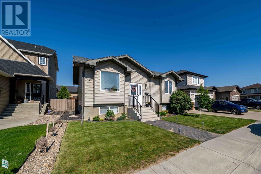 111 Stratton Road SE, Medicine Hat, Alberta