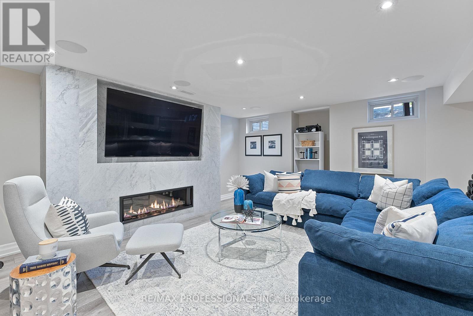 22 Brussels Street, Toronto (Stonegate-Queensway), Ontario  M8Y 1H3 - Photo 42 - W12186571