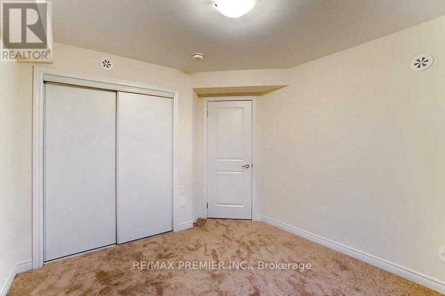 4 - 620 Rexdale Boulevard, Toronto, Ontario  M9W 6T4 - Photo 14 - W12186575
