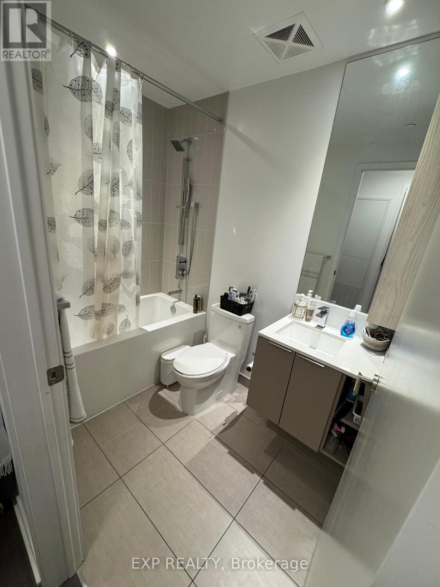 811 - 3900 Confederation Parkway, Mississauga (City Centre), Ontario  L5B 0M3 - Photo 11 - W12186587