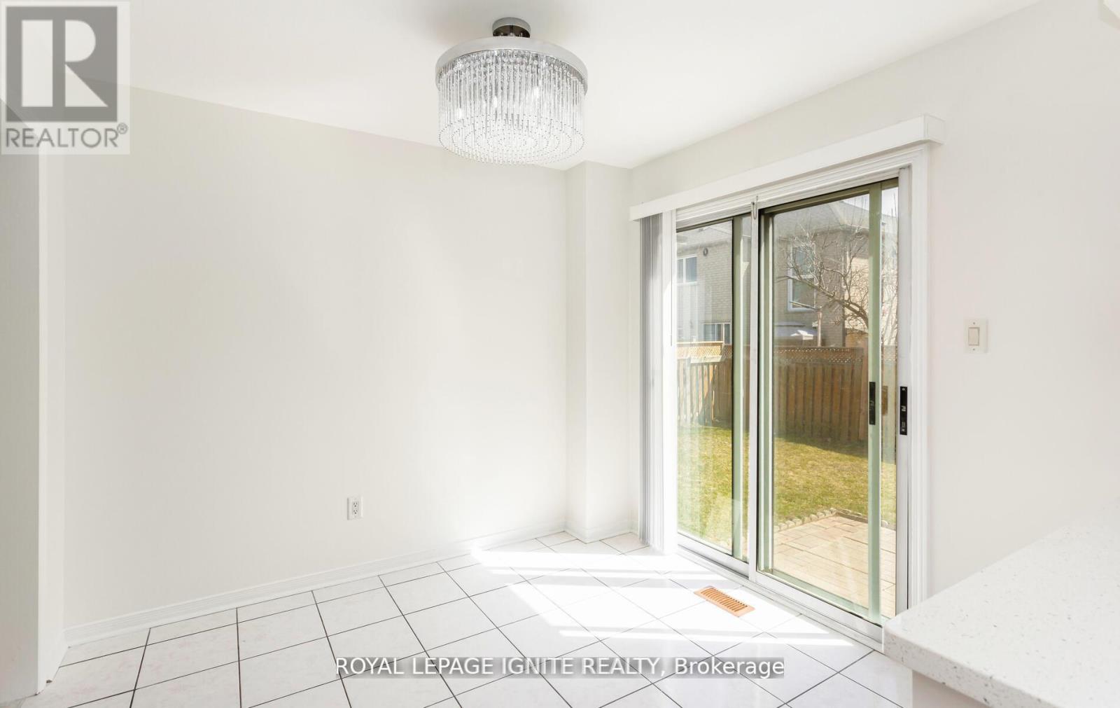 294 Morningmist Street, Brampton, Ontario  L6R 2B9 - Photo 24 - W12186594