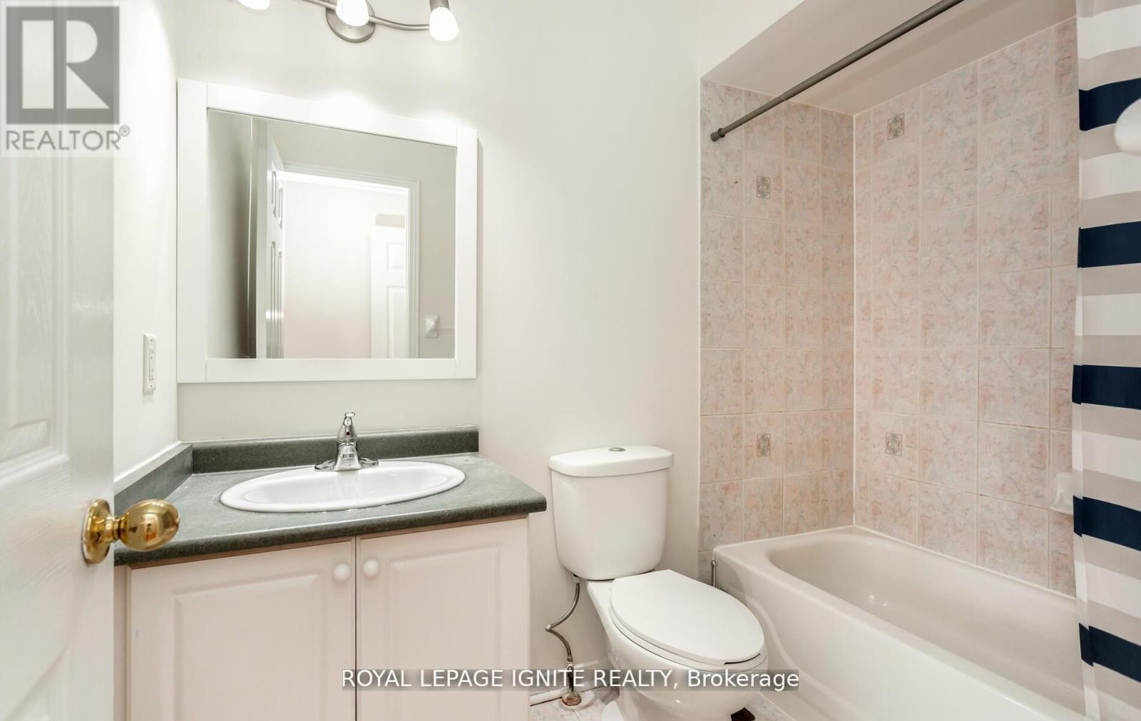 294 Morningmist Street, Brampton, Ontario  L6R 2B9 - Photo 32 - W12186594