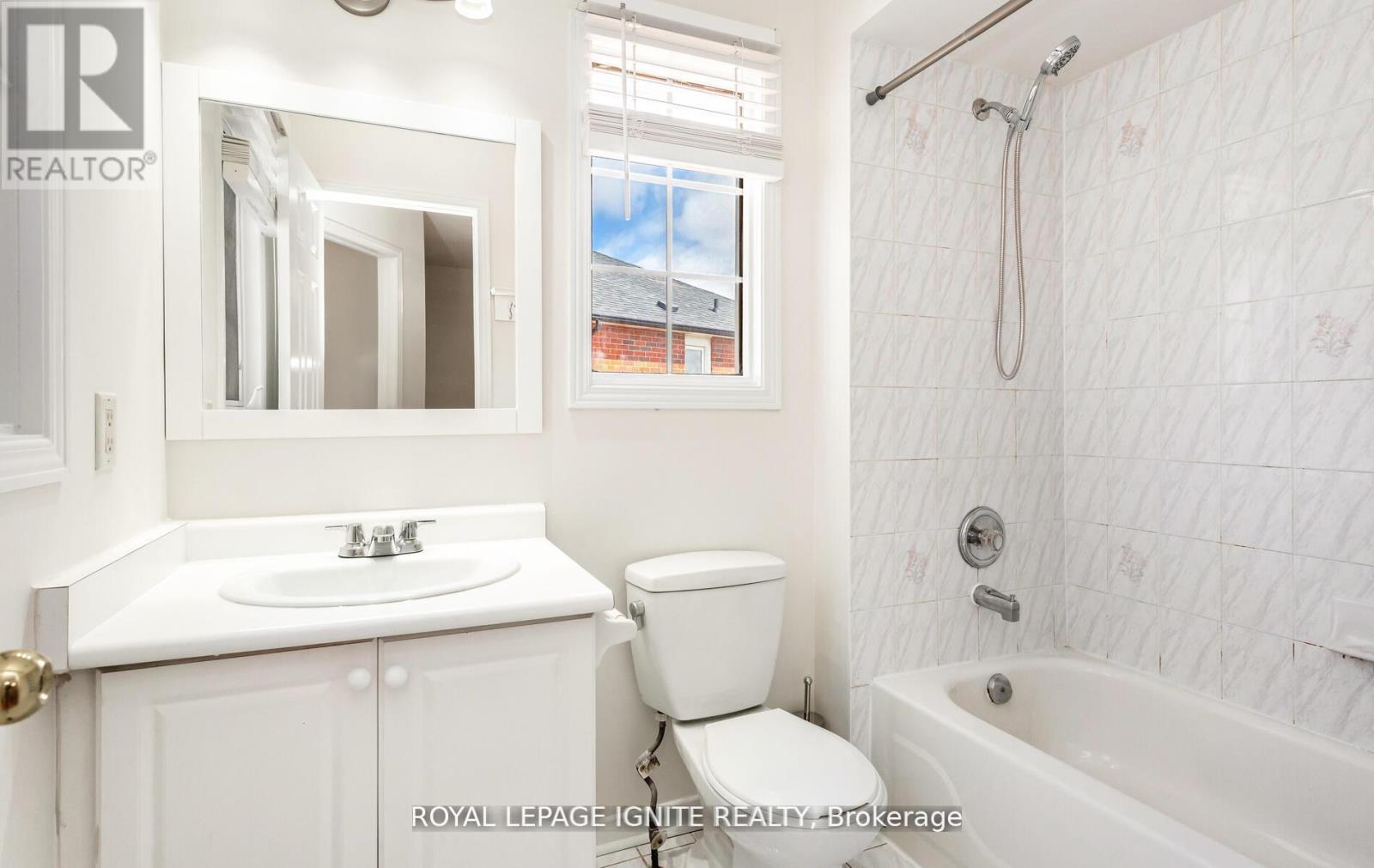 294 Morningmist Street, Brampton, Ontario  L6R 2B9 - Photo 40 - W12186594