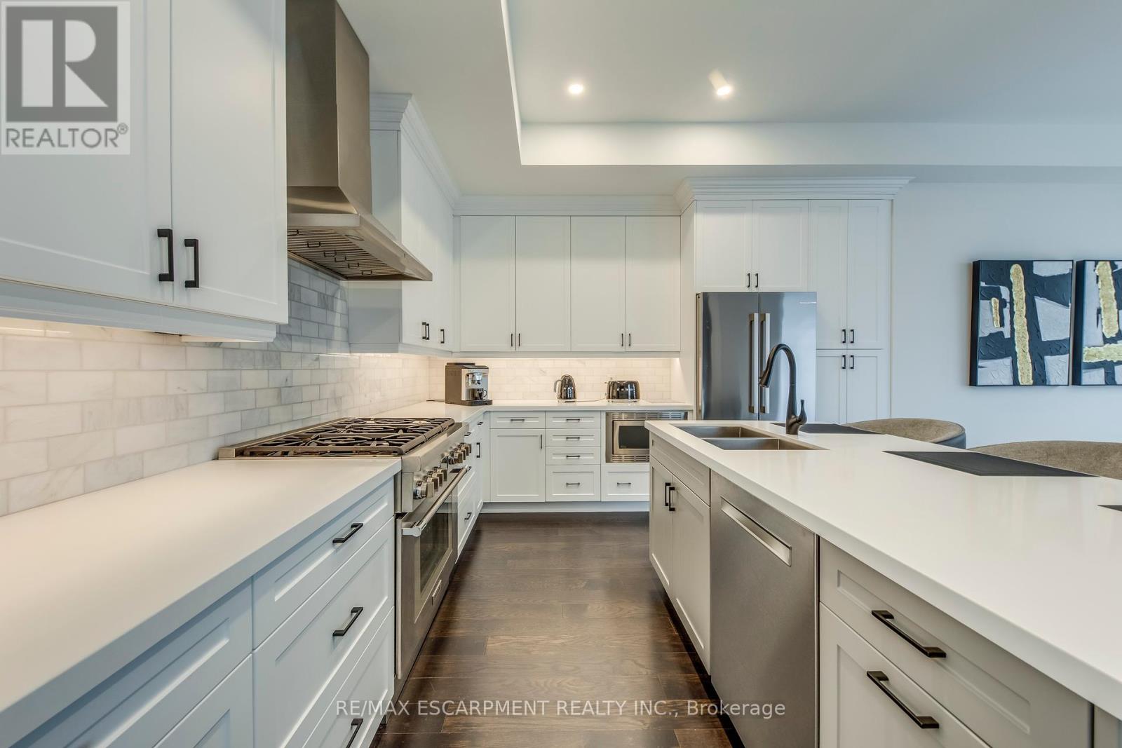 3239 Millicent Avenue, Oakville (Go Glenorchy), Ontario  L6H 0V8 - Photo 18 - W12186597