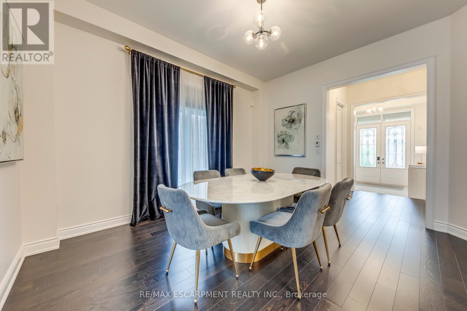 3239 Millicent Avenue, Oakville, Ontario  L6H 0V8 - Photo 8 - W12186597