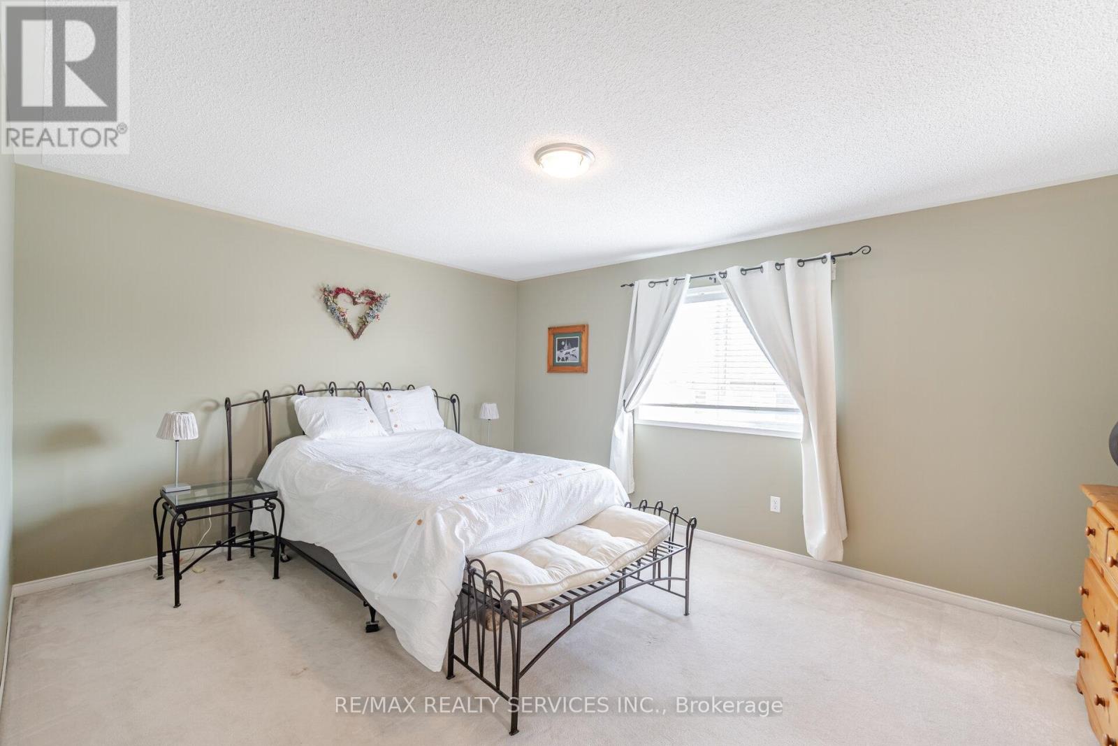 20 Topiary Lane, Brampton, Ontario  L7A 2K6 - Photo 24 - W12186612