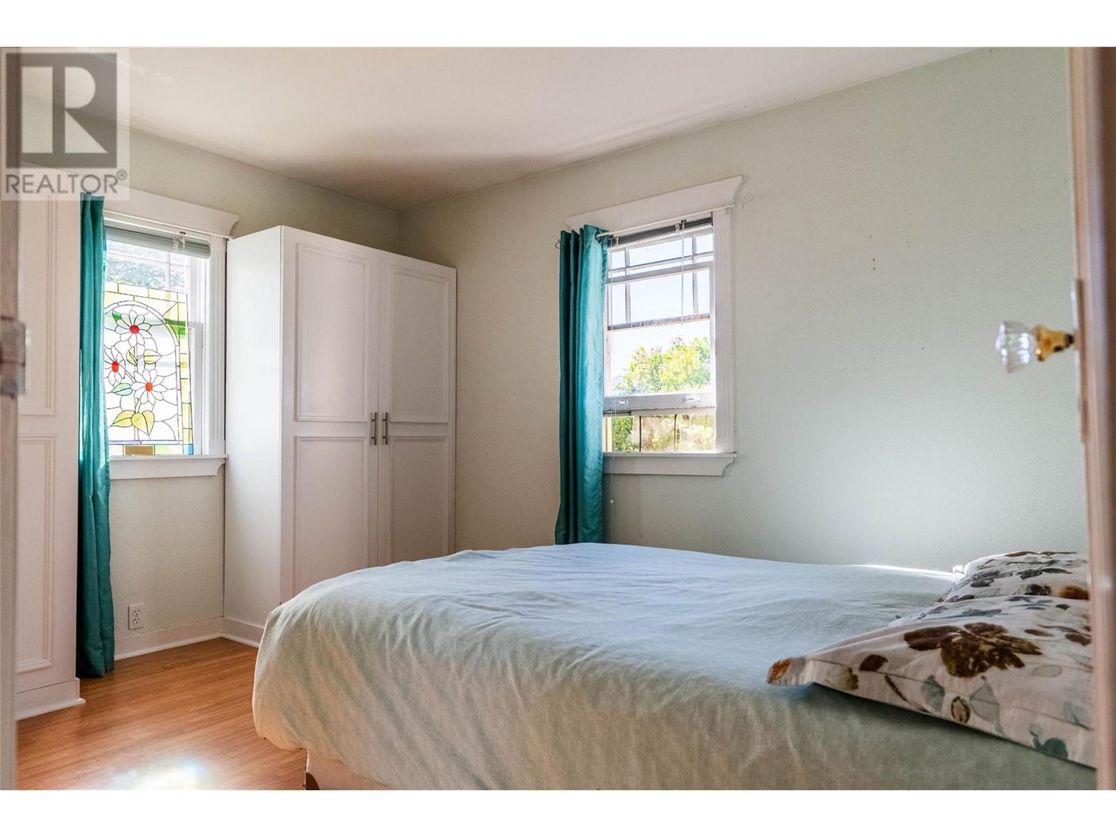 324 Houston Street, Nelson, British Columbia  V1L 5H4 - Photo 59 - 10350053