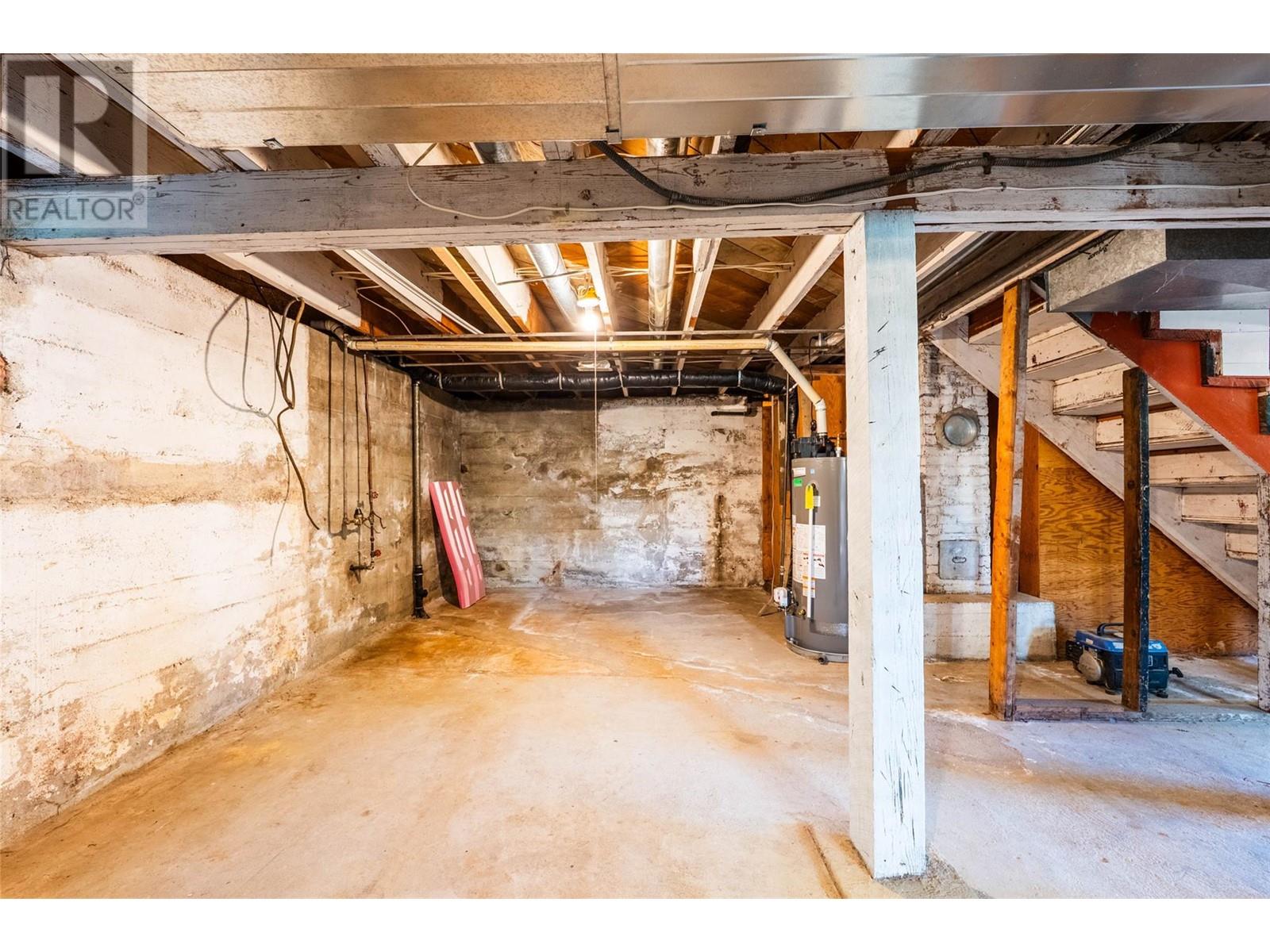324 Houston Street, Nelson, BC V1L5H4
