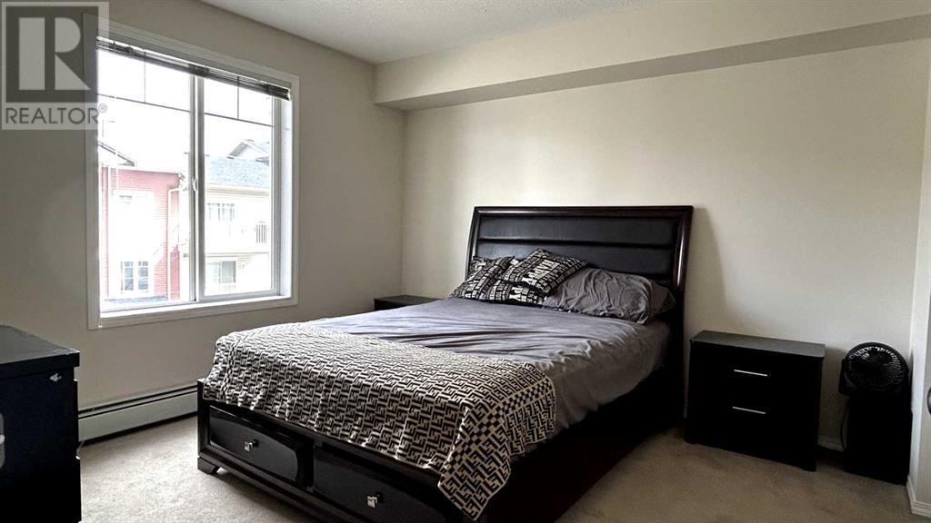 Property at 8208, 70 Panamount Drive NW image 4