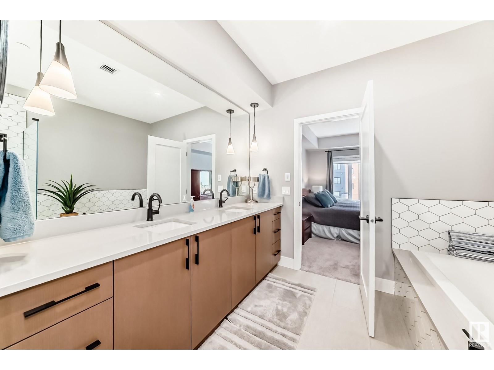 #317 7471 May Cm Nw, Edmonton, Alberta  T6R 0X5 - Photo 30 - E4432208