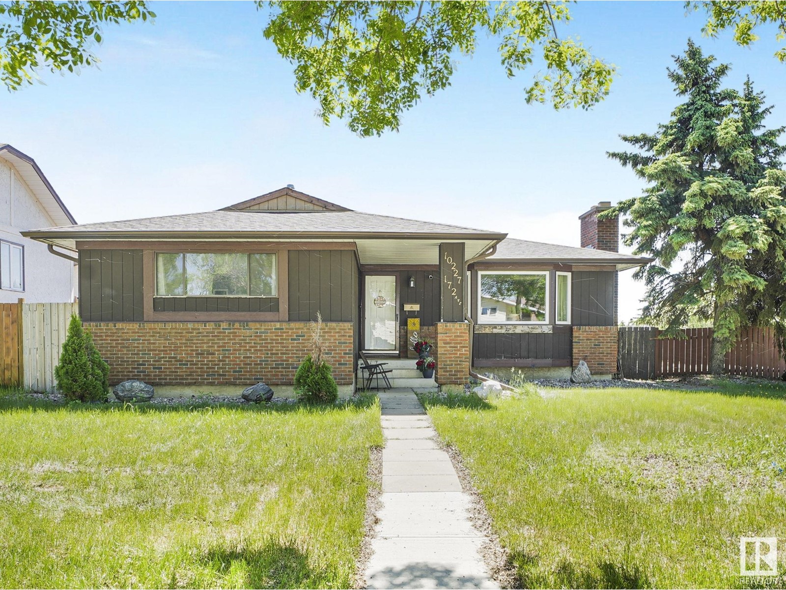 10227 172 AV NW, Edmonton, Alberta