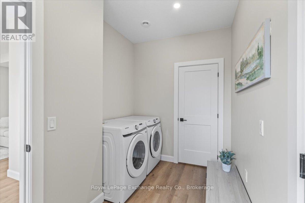 54 - 1071 Waterloo Street N, Saugeen Shores, Ontario  N0H 2C3 - Photo 21 - X12173872