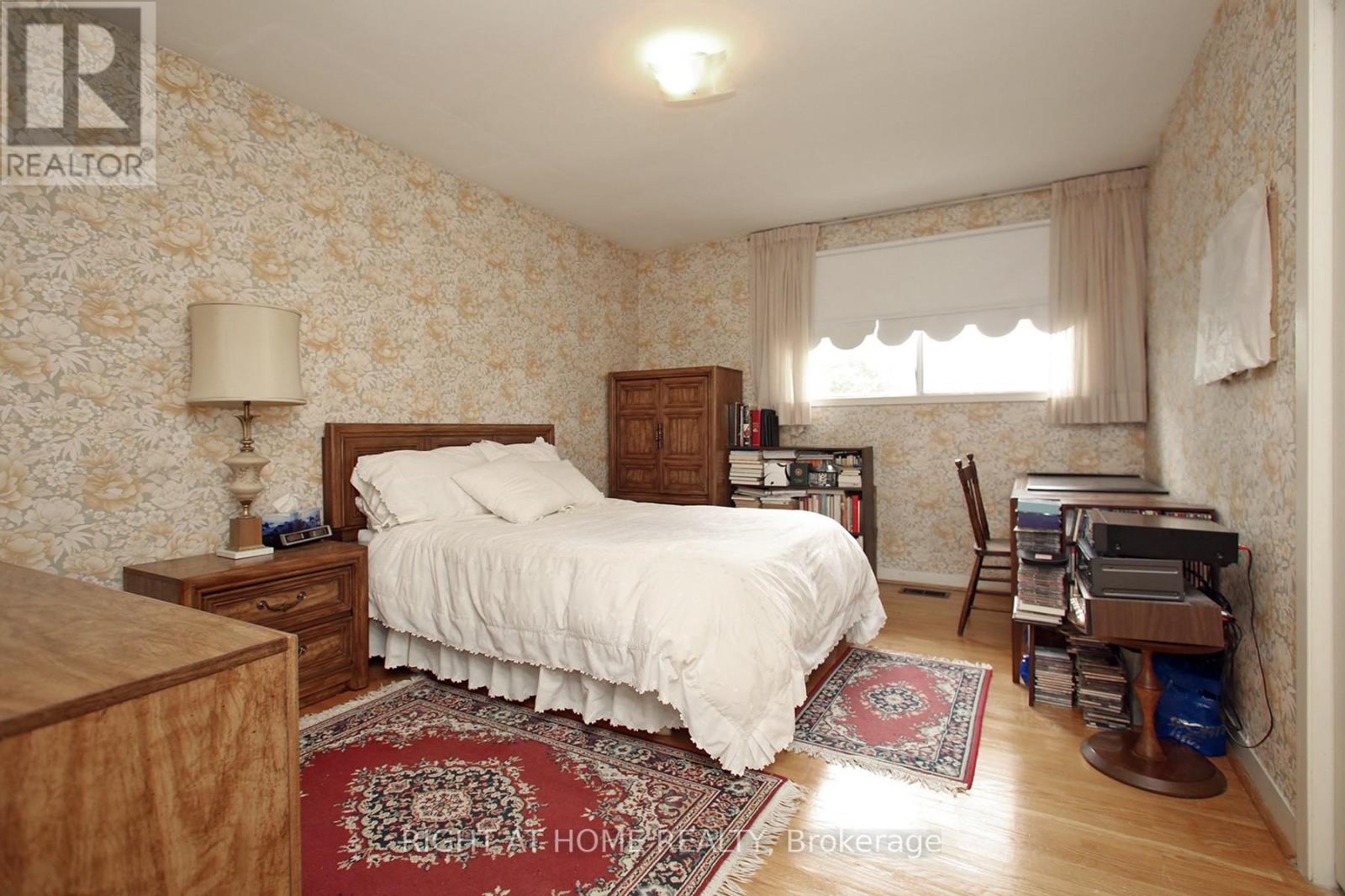 113 Lord Seaton Road, Toronto, Ontario  M2P 1K8 - Photo 24 - C12186620