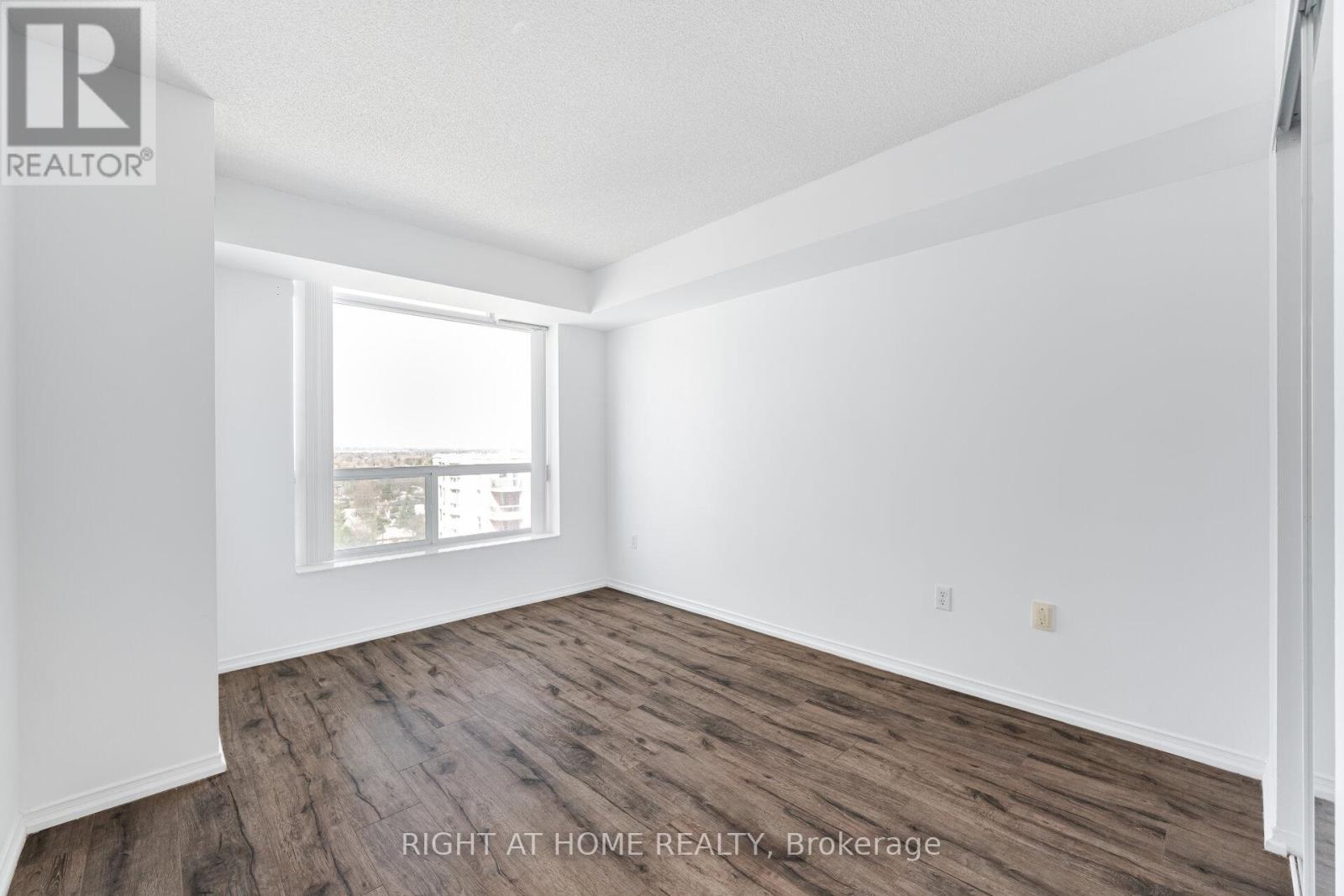 Lph09 - 8 Pemberton Avenue, Toronto (Newtonbrook East), Ontario  M2M 1Y1 - Photo 21 - C12061677