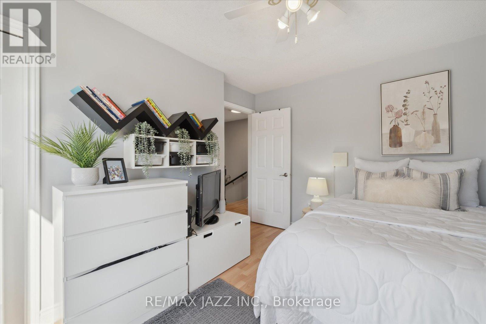 19 Valleycrest Drive, Clarington, Ontario  L1E 1J2 - Photo 33 - E12170654