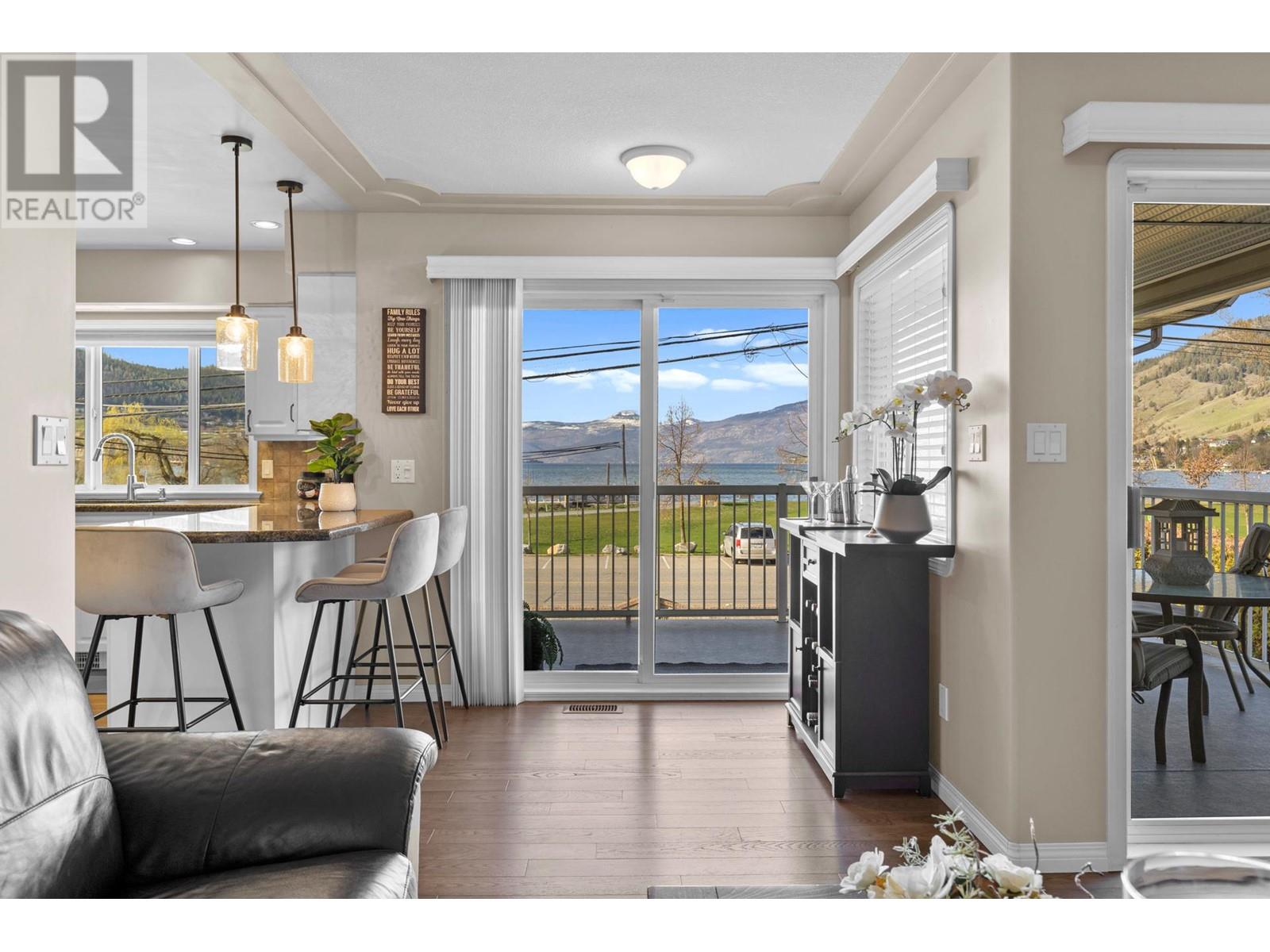 7115 Tronson Road, Vernon, British Columbia  V1T 6L7 - Photo 11 - 10342613