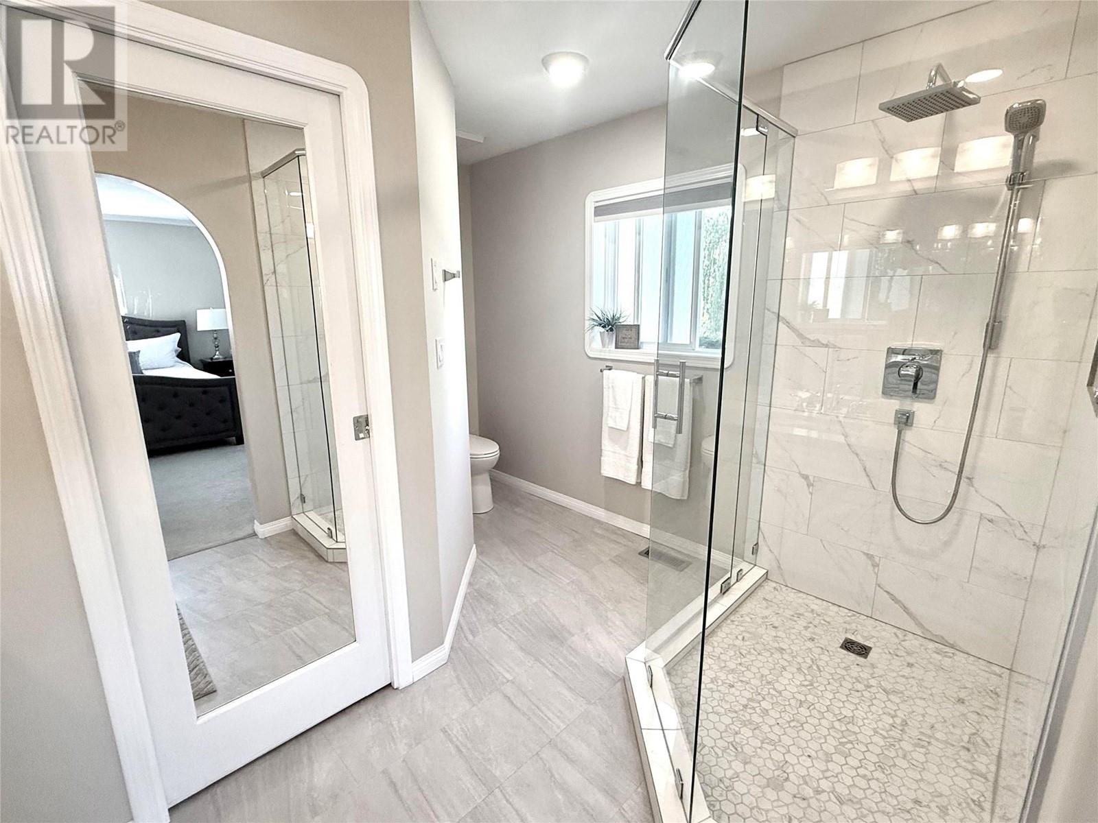 7115 Tronson Road, Vernon, British Columbia  V1T 6L7 - Photo 23 - 10342613