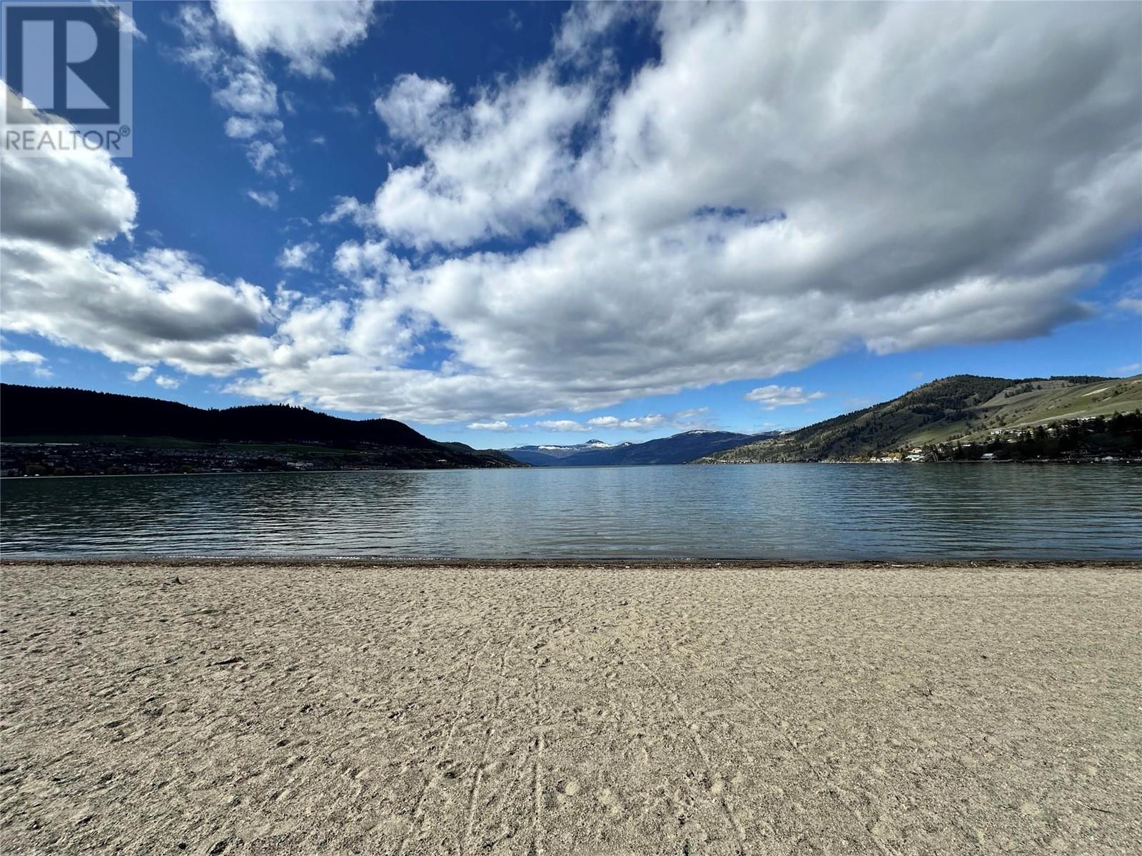 7115 Tronson Road, Vernon, British Columbia  V1T 6L7 - Photo 2 - 10342613