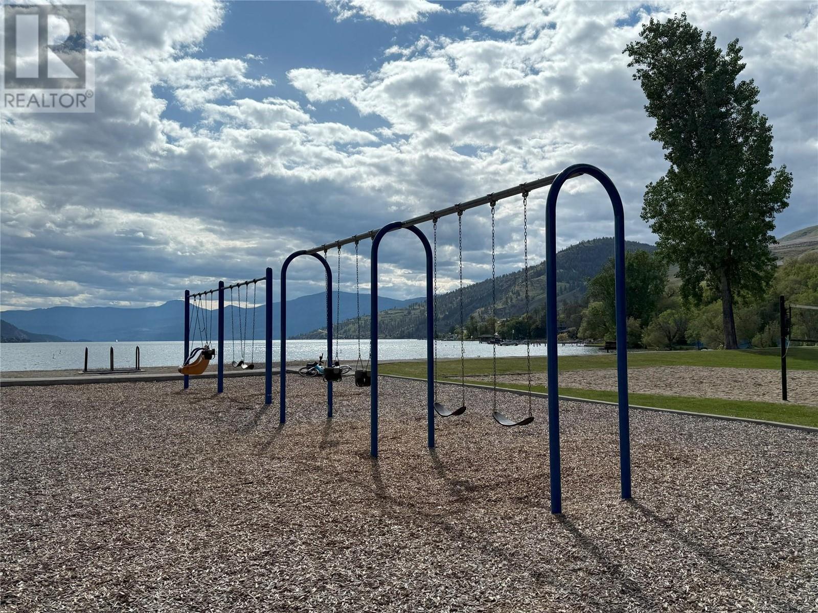 7115 Tronson Road, Vernon, BC V1T6L7
