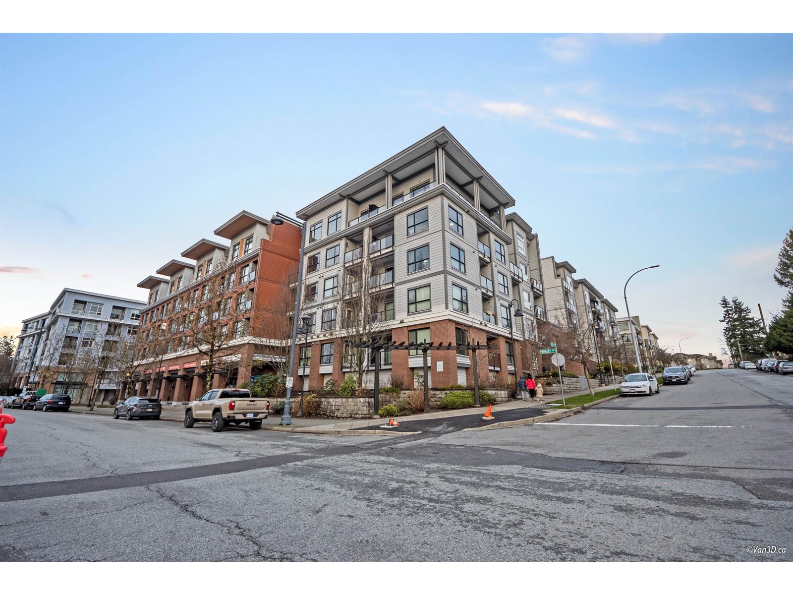 427 13733 107A AVENUE, Surrey, British Columbia