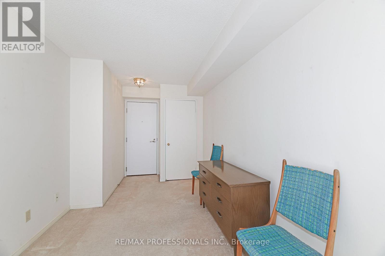 528 - 2261 Lakeshore Boulevard W, Toronto, Ontario  M8V 3X1 - Photo 16 - W12186627