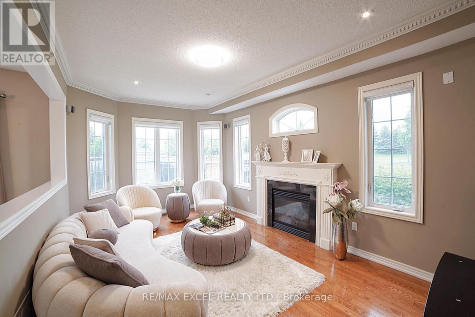 57 Batchford Crescent, Markham, Ontario  L6B 0C2 - Photo 10 - N12184810