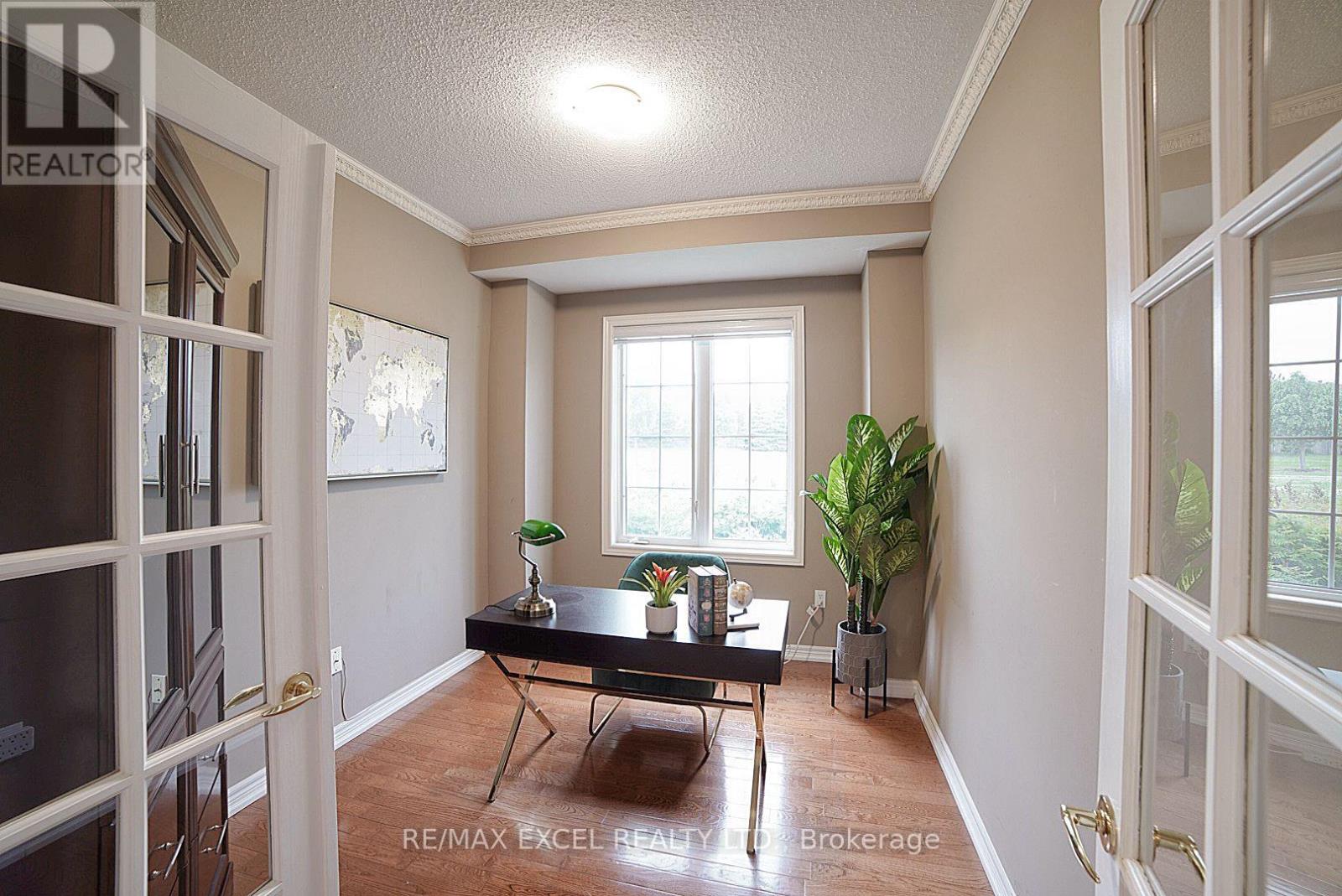 57 Batchford Crescent, Markham, Ontario  L6B 0C2 - Photo 13 - N12184810