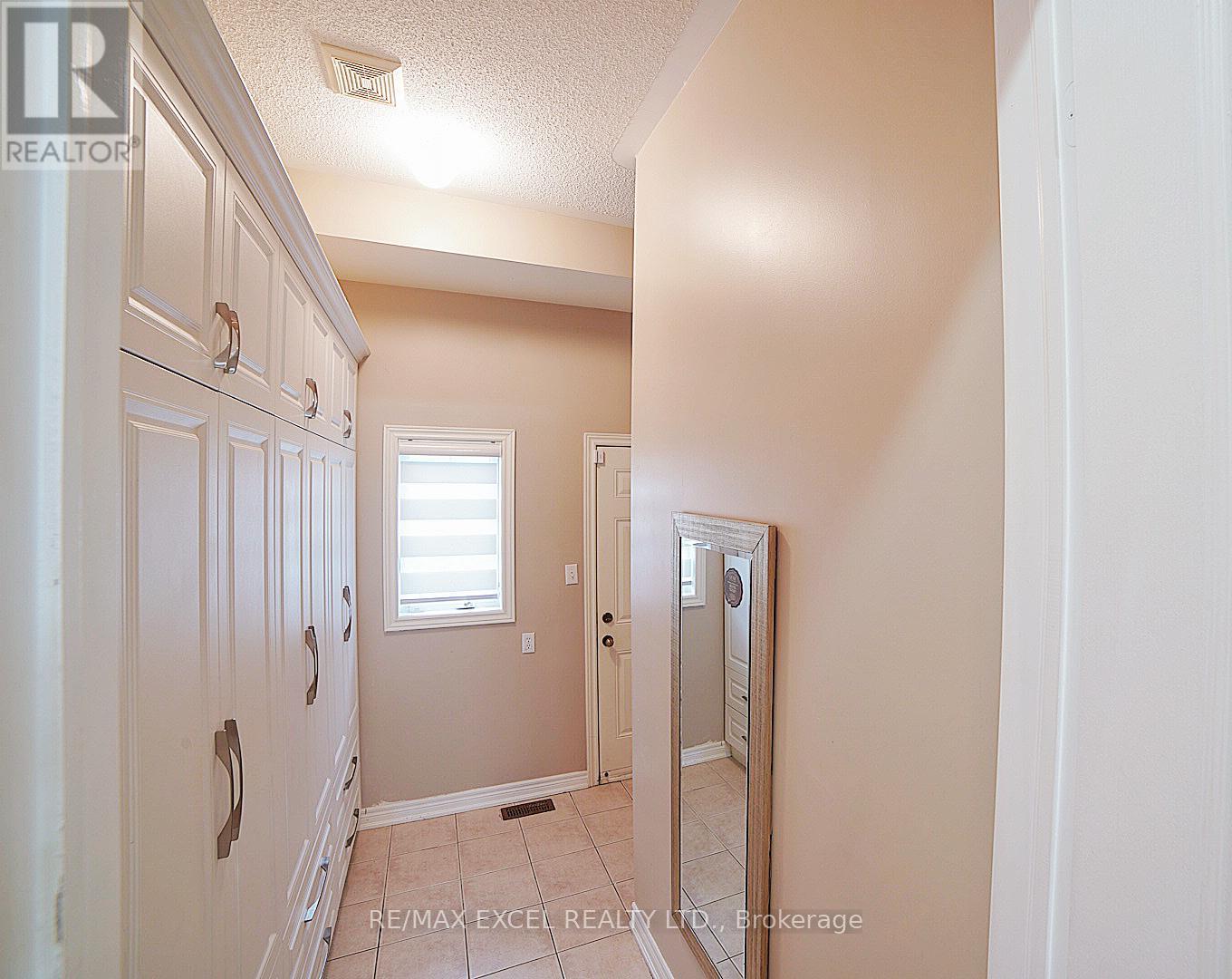57 Batchford Crescent, Markham, Ontario  L6B 0C2 - Photo 15 - N12184810