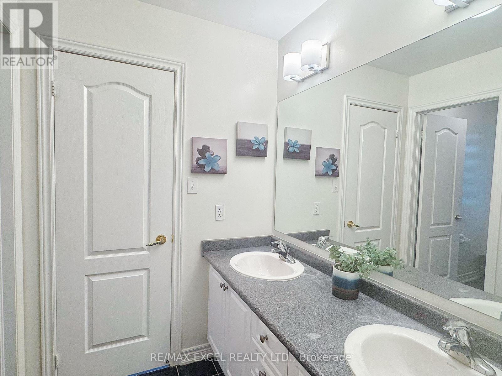 57 Batchford Crescent, Markham, Ontario  L6B 0C2 - Photo 27 - N12184810