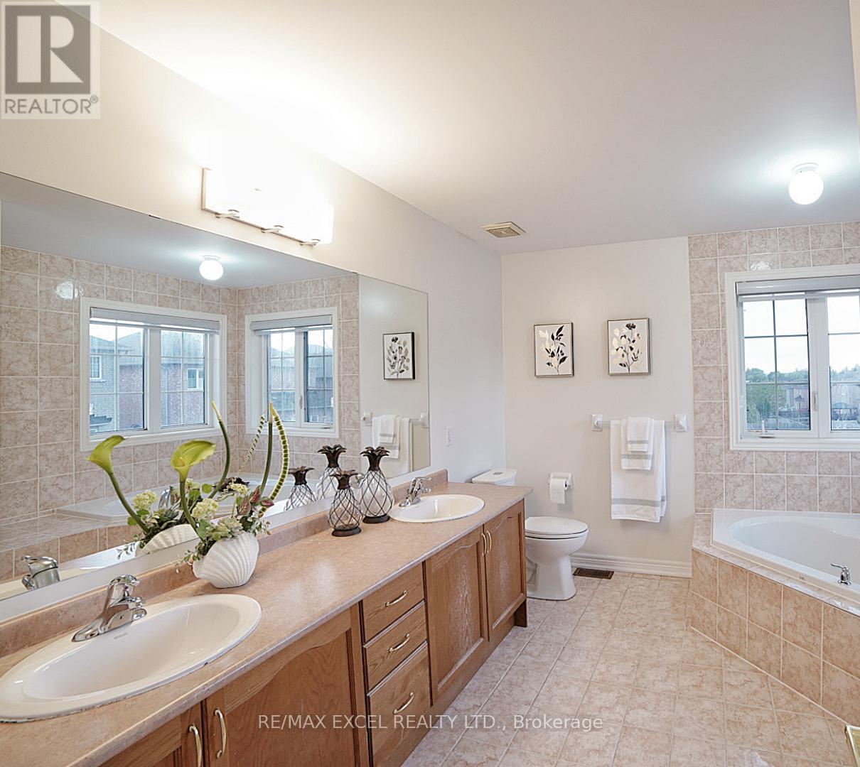 57 Batchford Crescent, Markham, Ontario  L6B 0C2 - Photo 22 - N12184810