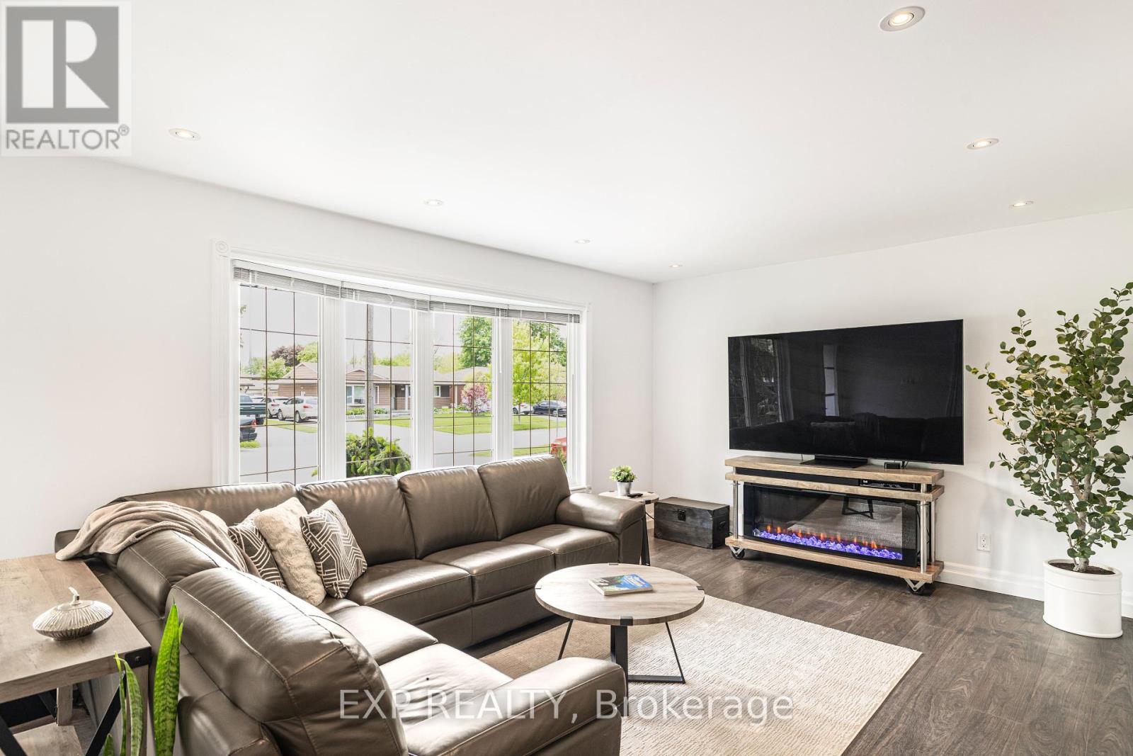 190 Ross Avenue, Kitchener, Ontario  N2A 1V6 - Photo 14 - X12186642