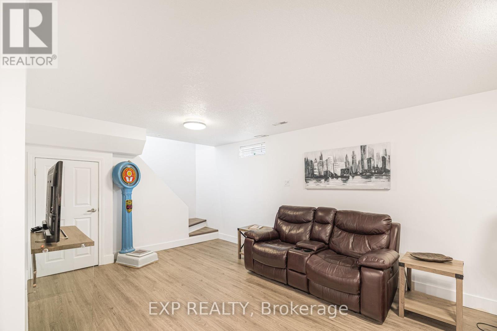 190 Ross Avenue, Kitchener, Ontario  N2A 1V6 - Photo 31 - X12186642