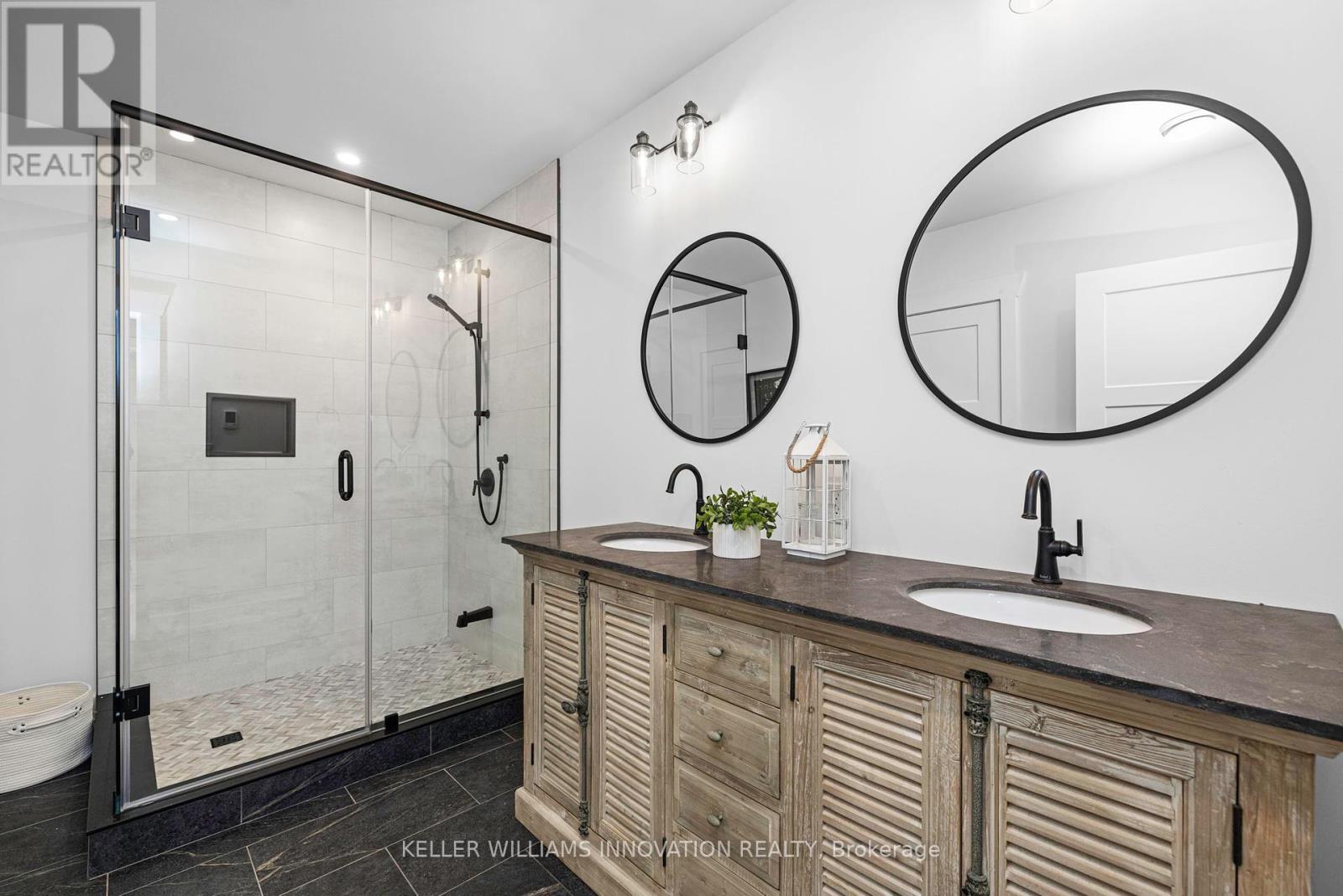 84 Swallowdale Road, Huntsville, Ontario  P1H 0A5 - Photo 48 - X12186649