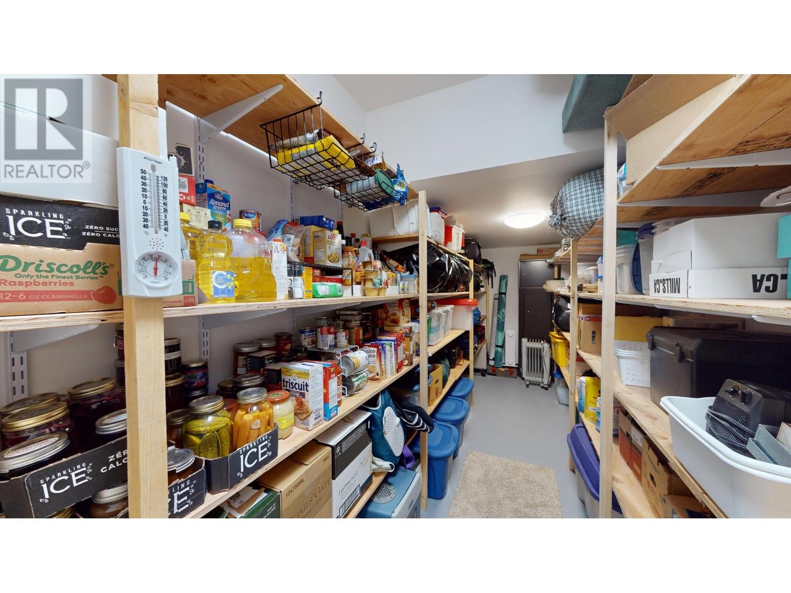 2475 Colin Crescent, Trail, British Columbia  V1R 4T4 - Photo 28 - 10350212