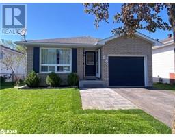 28 COURTNEY Crescent, Orillia, Ontario