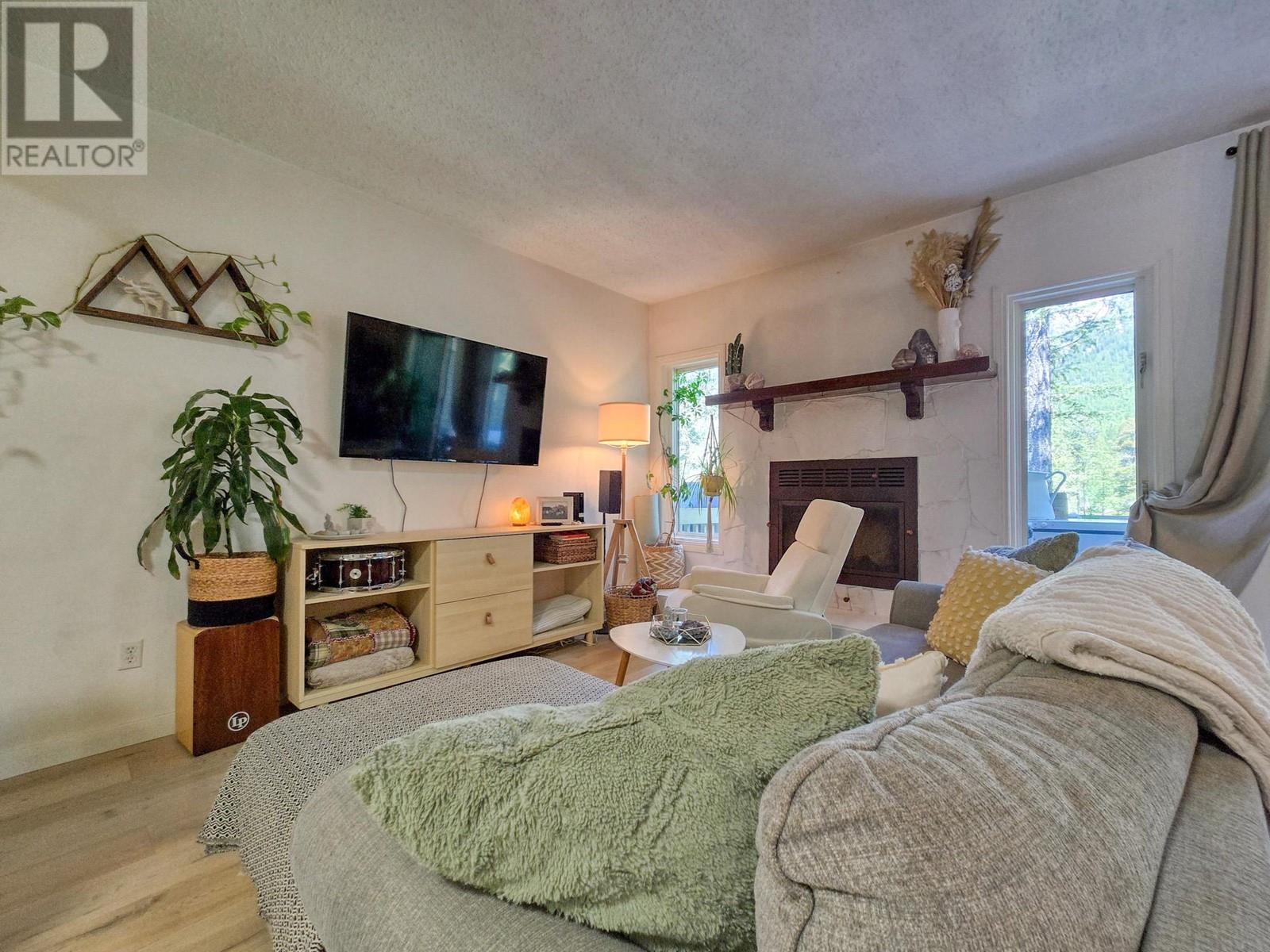 7981 RADIUM GOLF COURSE Road Unit# 7, Radium Hot Springs, BC V0A1M0