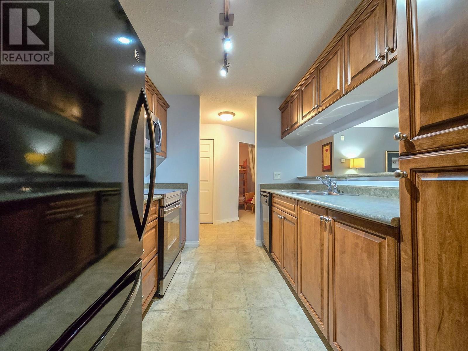 Property at 4767 Forsters Landing Road Unit# 212 image 2
