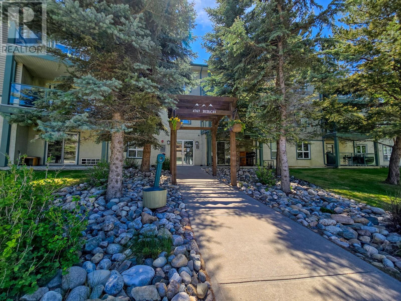 Property at 4767 Forsters Landing Road Unit# 212 image 3