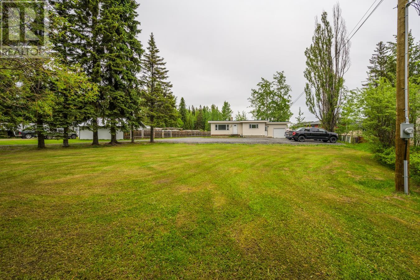 4694 CHIEF LAKE ROAD, Prince George, British Columbia