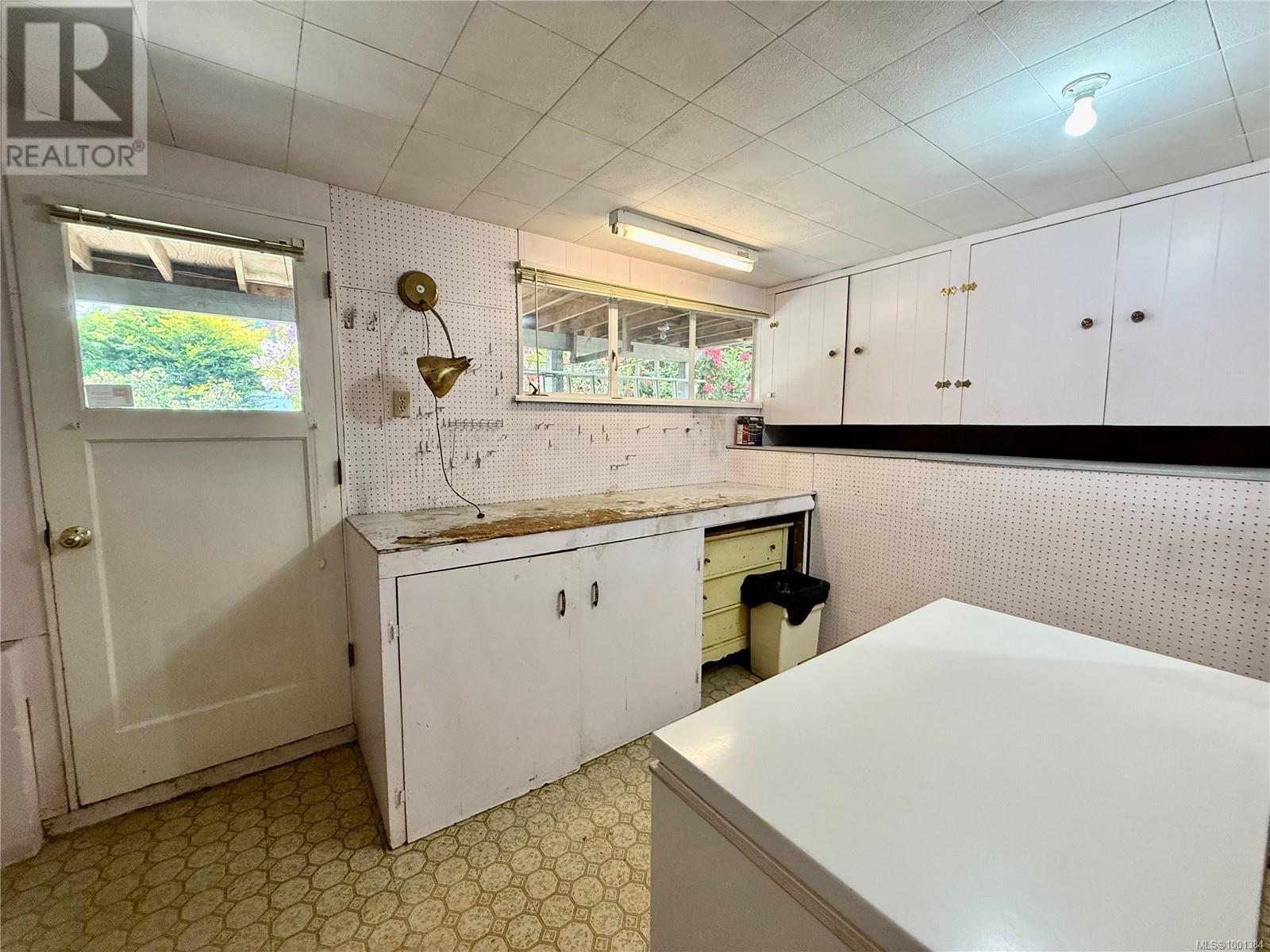 4320 Cedar Hill Rd, Saanich, British Columbia  V8N 3C5 - Photo 27 - 1001384